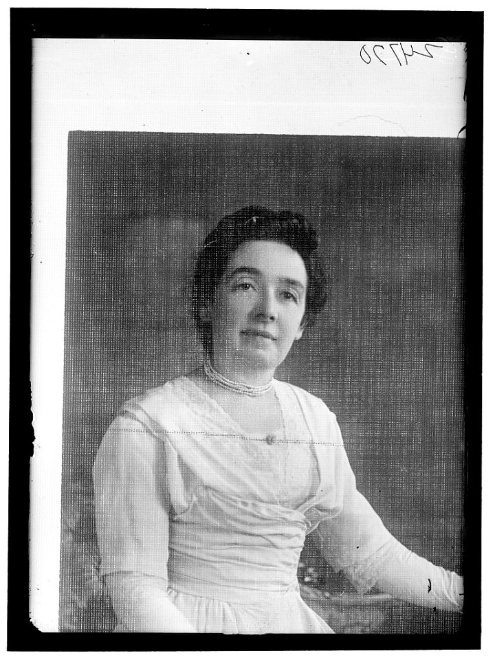 LANE, MRS. SUFFRAGETTE LCCN2016869236