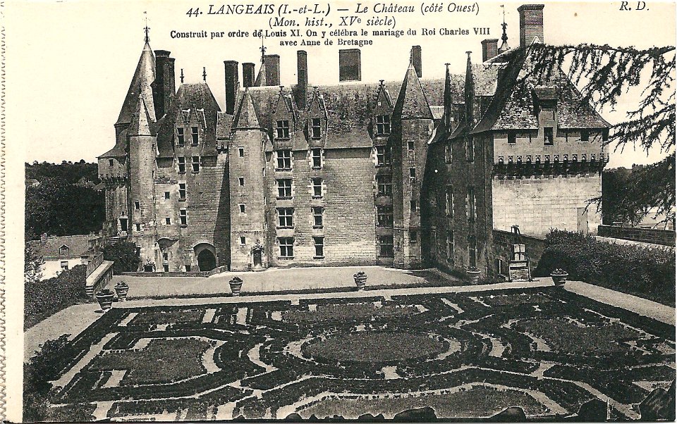 Langeais-FR-37-château-carte postale-01