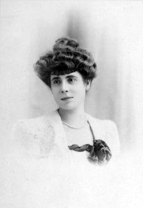 Marcelle Bordo, by Jean Reutlinger, 2