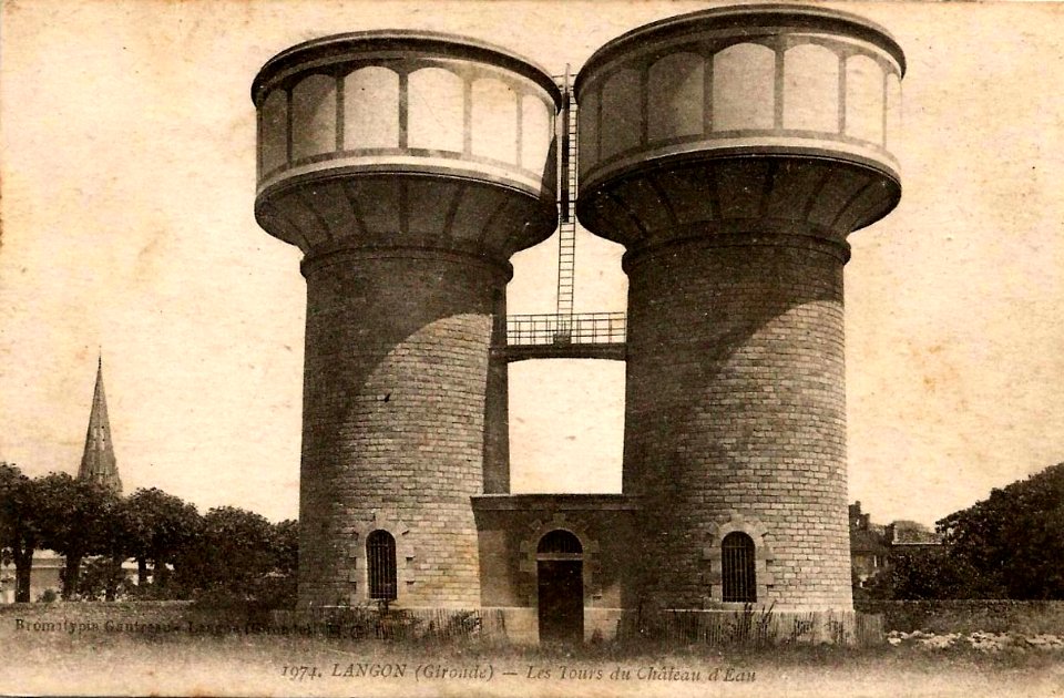 Langon - Tours du château d'eau