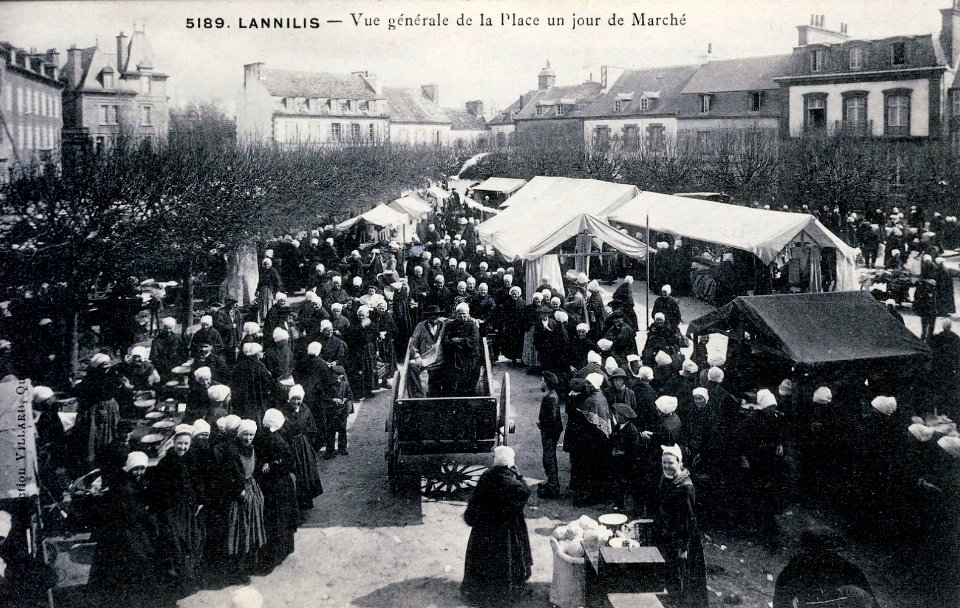 Lannilis Marché 1920