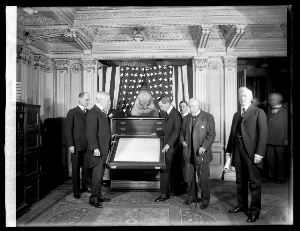 Lansing opening Constitution, 1-15-20 LCCN2016851455