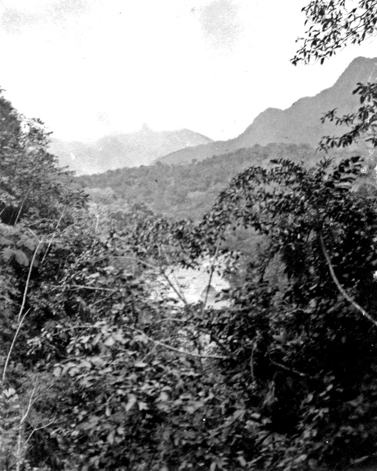 Landskapsvy. Från vägen mellan S-a Rosa och Cochabamba - SMVK - 005568
