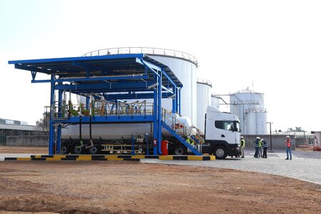 Horizontal plane fuel vehicle