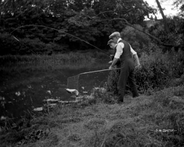 Landing a chub YORYM-S71