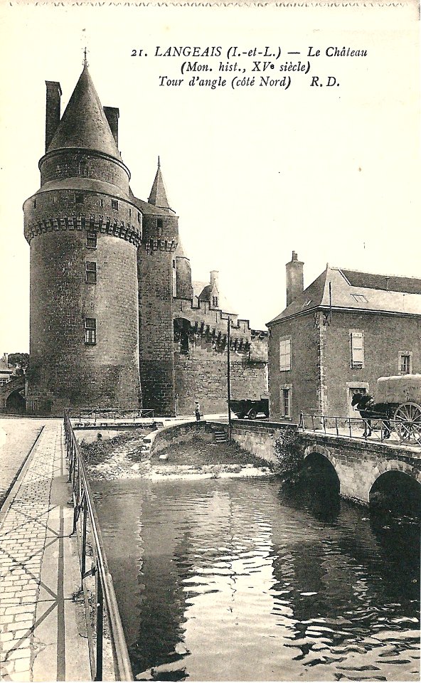 Langeais-FR-37-château-carte postale-04