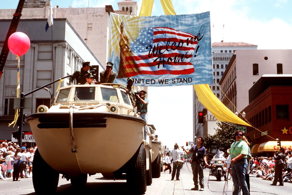LARC-V at San Diego Salutes the Troops parade