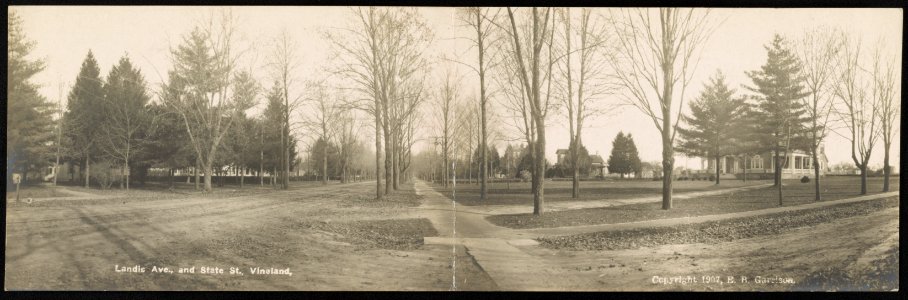 Landis Ave. and State St., Vineland, N. J. LCCN2013646509 photo