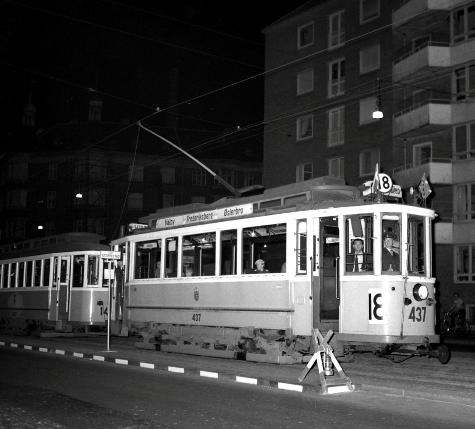 Last Copenhagen tram line 18 on Jagtvej