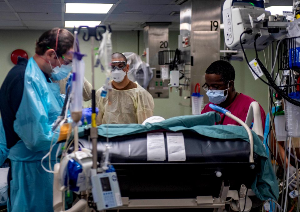 Last Patient Disembarks from USNS Comfort (49827197682)