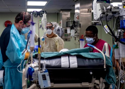 Last Patient Disembarks from USNS Comfort (49827197682)