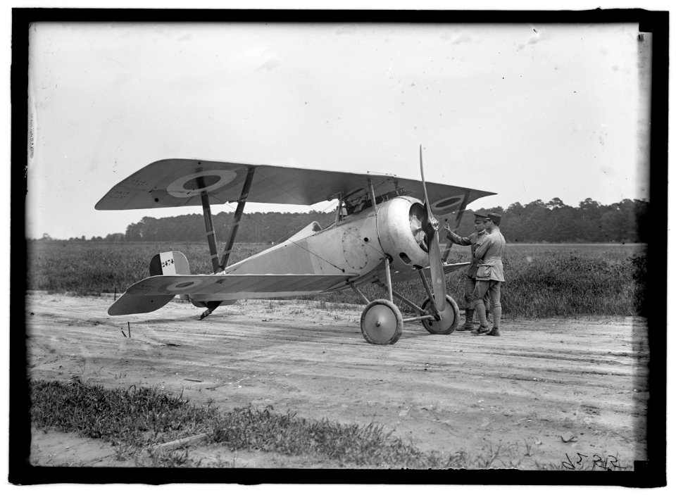 LANGLEY FIELD, VA. FRENCH NIEUPORT PLANE, TYPE 17, WITH LT., E. LeMAITRE AND CAPT. J.C. BARTOLF LCCN2016868199