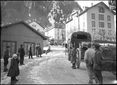 Lastwagen Richtung Gotthardstrasse Göschenen - CH-BAR - 3241084