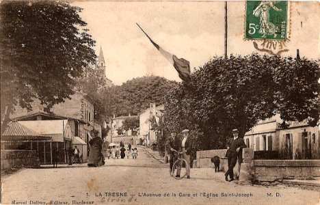Latresne - Avenue de la Gare 3