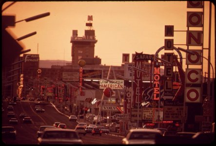Las-vegas-street-scene-may-1972 7152658749 o