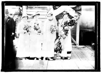 Launching of Pennsylvania, 1915 LCCN2016851211
