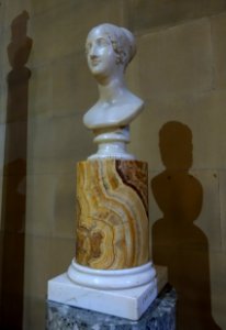 Laura by Antonio Canova, 1818, marble - Sculpture Gallery, Chatsworth House - Derbyshire, England - DSC03483