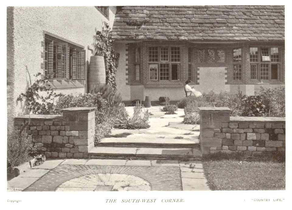 Latham Country Life 1904 Goddards Page 166 The South-West Corner
