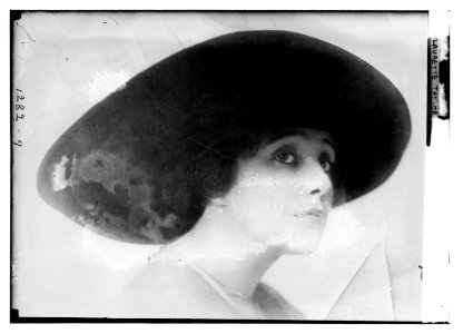 Laurette Taylor LCCN2014686657