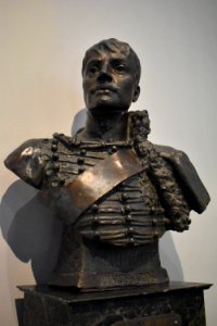 Laure Coutan - Buste de Jean-Baptiste Guindey 03