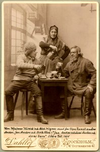 Lars Anders och Jan Anders och deras barn, Södra teatern 1894. Rollporträtt - SMV - H10 003