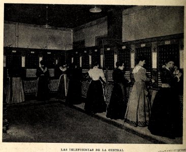 Las telefonistas de la central, de Franzen, Blanco y Negro, 15-10-1898