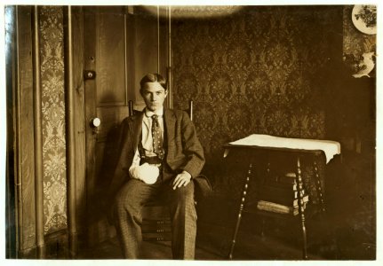 Lawrence J. Hill - 1125 Walnut St. 17 yrs. old March 1908. Had 4 fingers mashed off by stamping machine in lamp factory - Aug 1908. LOC cph.3c19629