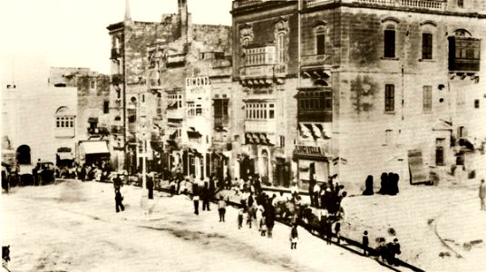Laying of the tramway line at Floriana in 1904