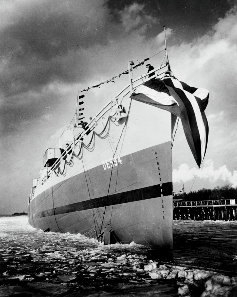 Launch of USS William J. Pattison (DE-594) at the Bethlehem Hingham Shipyard on 15 February 1944 (38329999