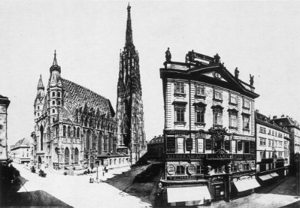 Lazanskyhaus Stock im Eisen Platz 1874 photo