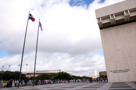 LBJ Foundation DIG13764-001 (18751507746)