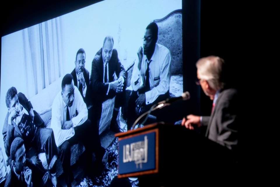 LBJ Foundation DIG13736-037 (17065631016)