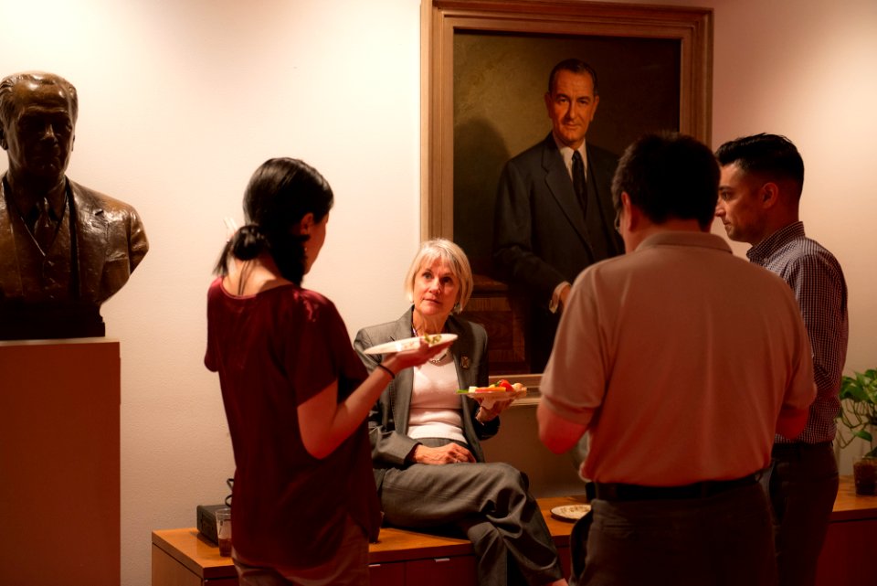 LBJ Foundation DIG13971 068 (31032277075)