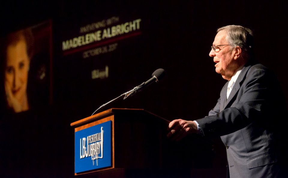 LBJ Foundation DIG14155-41 (37958160771)