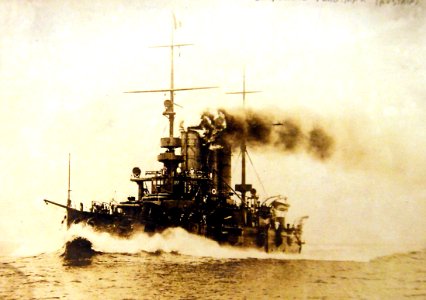 LC-B2-2462-3 (30556464994)