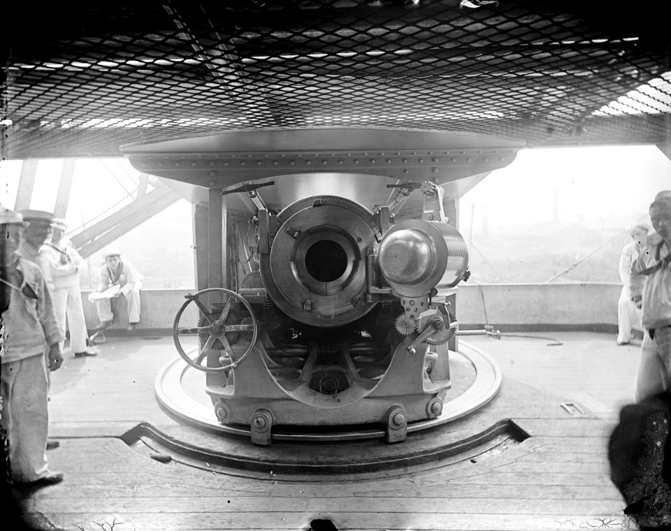 LC-DIG-DET-4a16550 (18351847379)