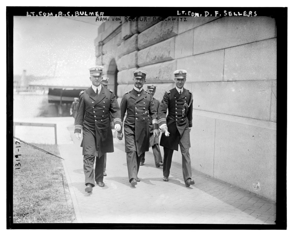 LCDR R.C. Bulmer, Adm. Von Rebeur-Paschwitz, LCDR D.R. Sellers LCCN2014686922