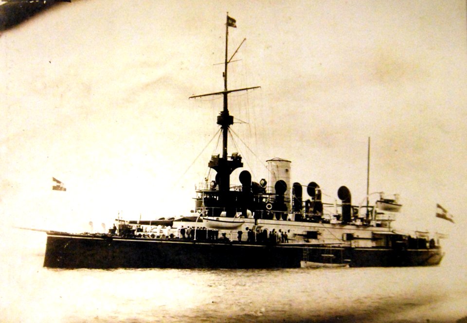 LC-B2-2510-12 (31378020705)