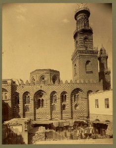 Le Caire. Mosquée et minarets de la Sultan Kalaoun - Bonfils. LCCN2004668141