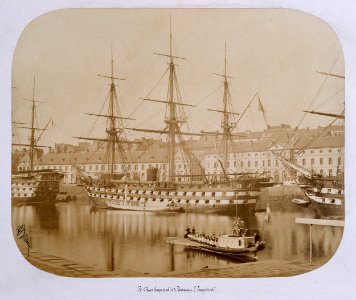 Le canot impérial et le vaisseau l'Impérial 2001.0034.23