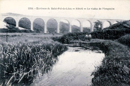 Le viaduc entre Sibiril et Plougoulm