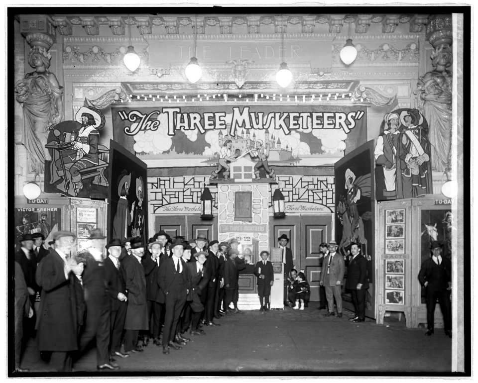 Leader theater, (Washington, D.C.) LCCN2016823816