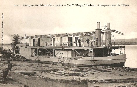 Le Mage, bateau à vapeur sur le Niger (AOF)