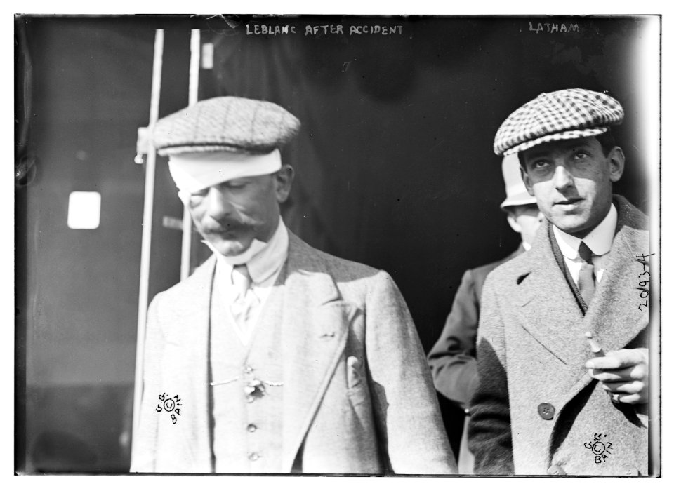 LeBlanc after accident, Latham. LCCN2014688652
