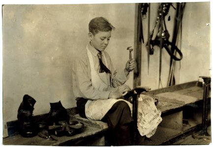 Learning to make shoes. Training School for Deaf Mutes. See 4843-4851. LOC cph.3b05708