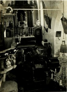 Leichenbegängnis des Herrn GM.Josef Freiherr von Henneberg in Griminitzen Aufbahrung der Leiche in Grafendorf. (15.3.1917) (BildID 15499385)