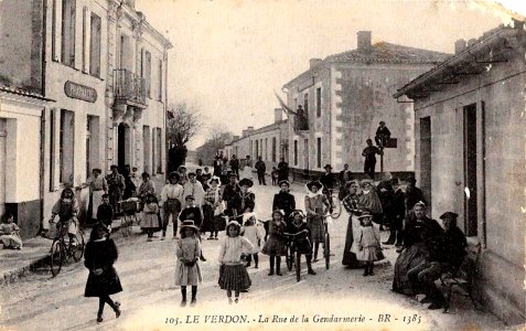 Le Verdon - rue de la Gendarmerie