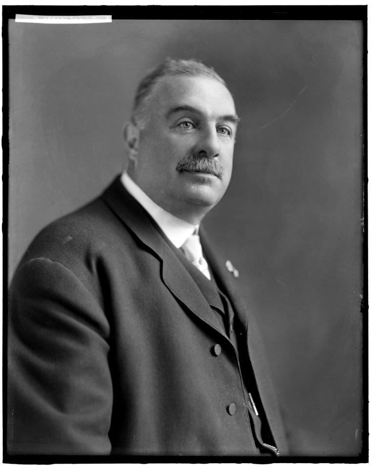 LEE, R.E. LCCN2016859774