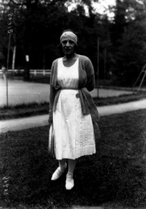 Suzanne Lenglen 1920 photo