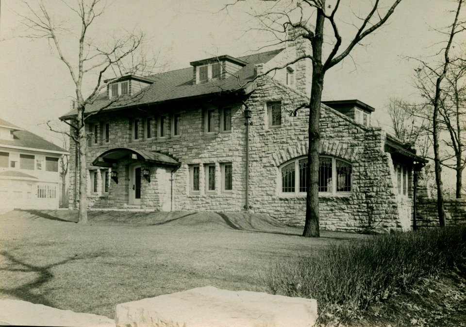 Lenders residence, Riverside, Illinois, April 5, 1914 (NBY 872)